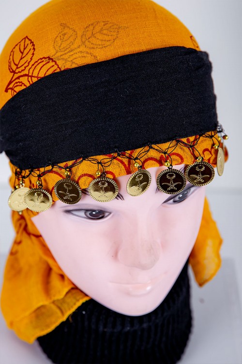 ربطة شعر تراثية ملونة مزينة بجنيهات ذهبية