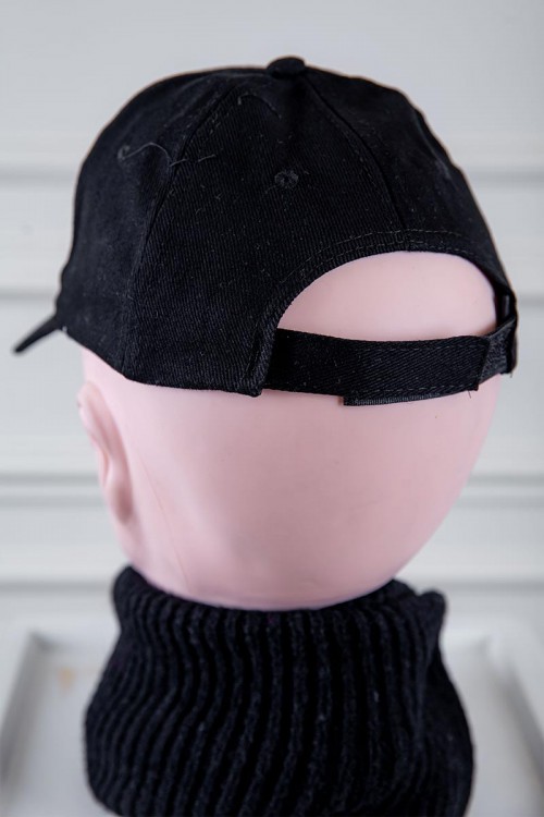 كاب كأس العالم 2034 لون أسود