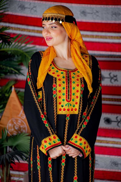 جلابية نسائية عسيري لون أسود بتطريز تراثي ملون