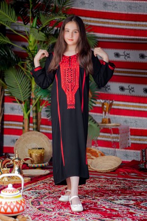 جلابية بناتي تراثي لون أسود بتطريز لون أحمر 