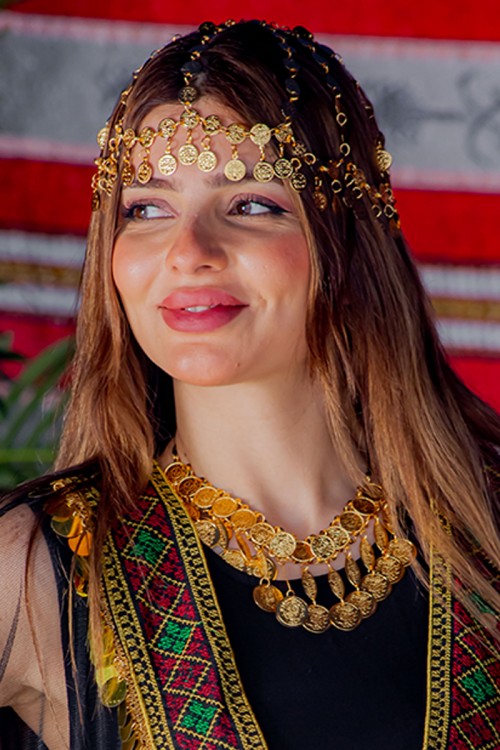 اكسسوار شعر تراثي لون ذهبي بجنيهات