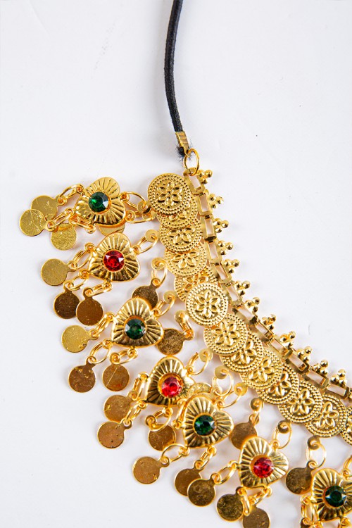 اكسسوار رأس تراثي متدلي مزين بجنيهات ذهبية وقلوب بفصوص ملونة