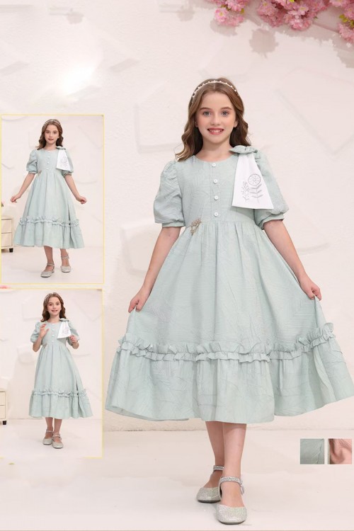 فستان بناتي لون فستقي بياقة دائرية و بأزرار من الأمام و بفيونكة على الكتف الأيسر