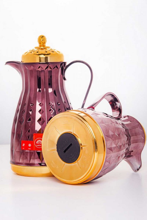 طقم 2 ترامس للقهوة و الشاي لون عودي و ذهبي حافظ للحرارة  بسعة 1.6 لتر