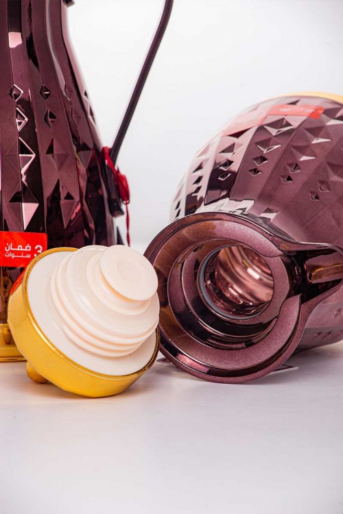 طقم 2 ترامس للقهوة و الشاي لون عودي و ذهبي حافظ للحرارة  بسعة 1.6 لتر