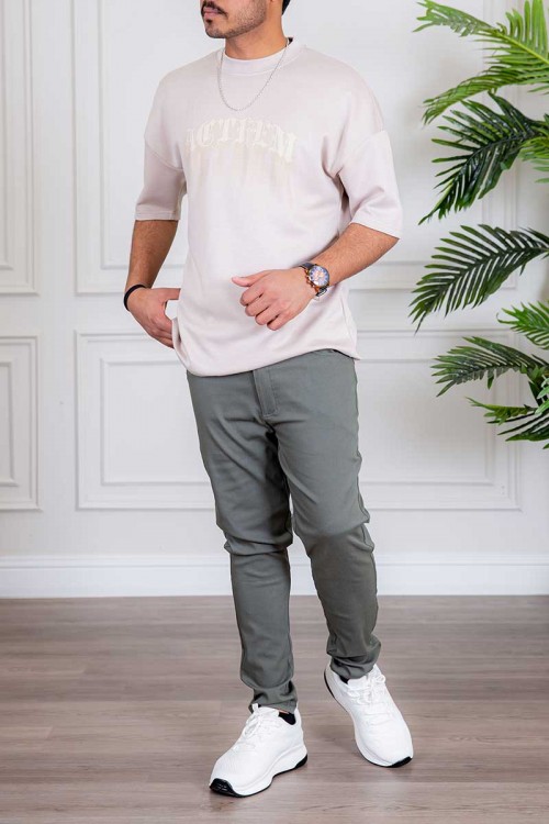 بنطلون رجالي لون رصاصي بجيوب من الجانبين و الخلف