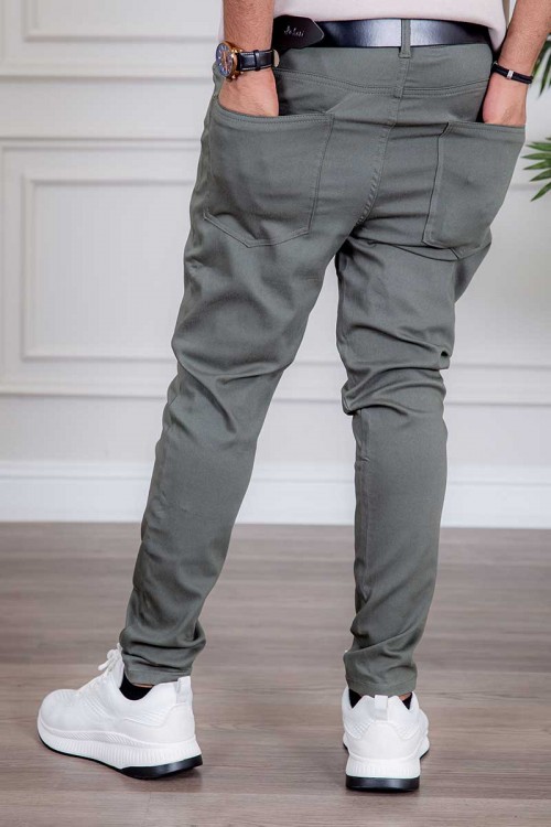 بنطلون رجالي لون رصاصي بجيوب من الجانبين و الخلف