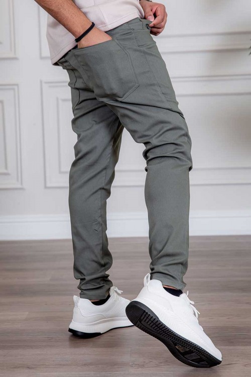 بنطلون رجالي لون رصاصي بجيوب من الجانبين و الخلف