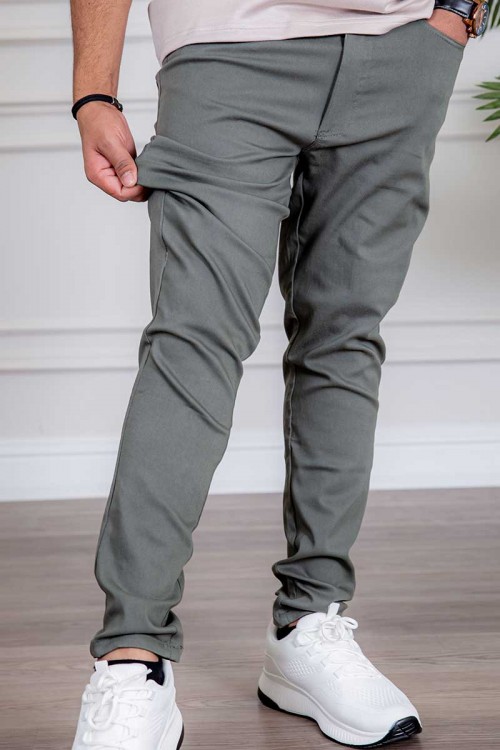 بنطلون رجالي لون رصاصي بجيوب من الجانبين و الخلف