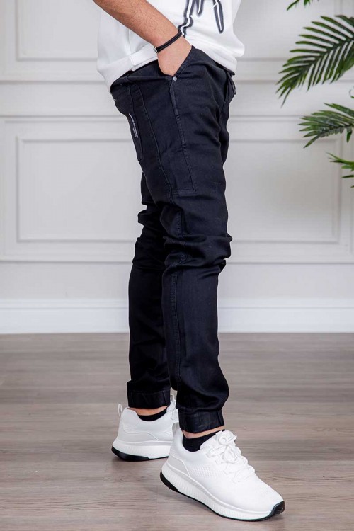 بنطلون رجالي لون أسود بجيوب من الجانبين و الخلف و برباط في الخصر