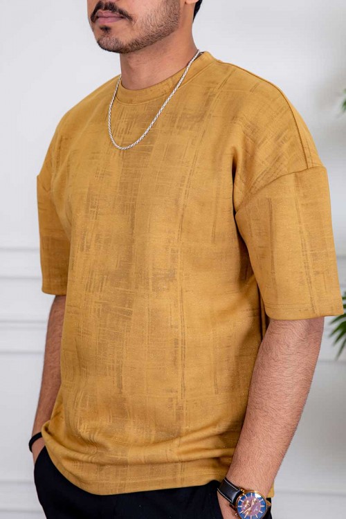 تيشيرت رجالي لون أصفر بياقة دائرية