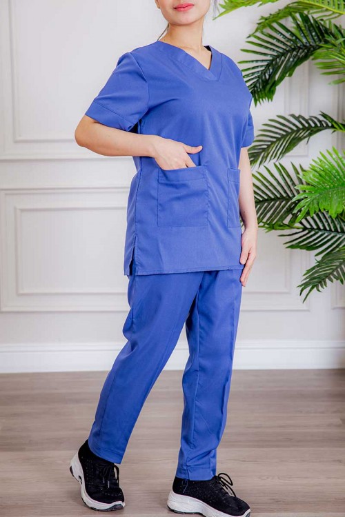 زي عاملة قطعتين متعددة الألوان بلوزة قصة سبعة بأكمام قصيرة و جيوب من الأمام و بنطلون طويل