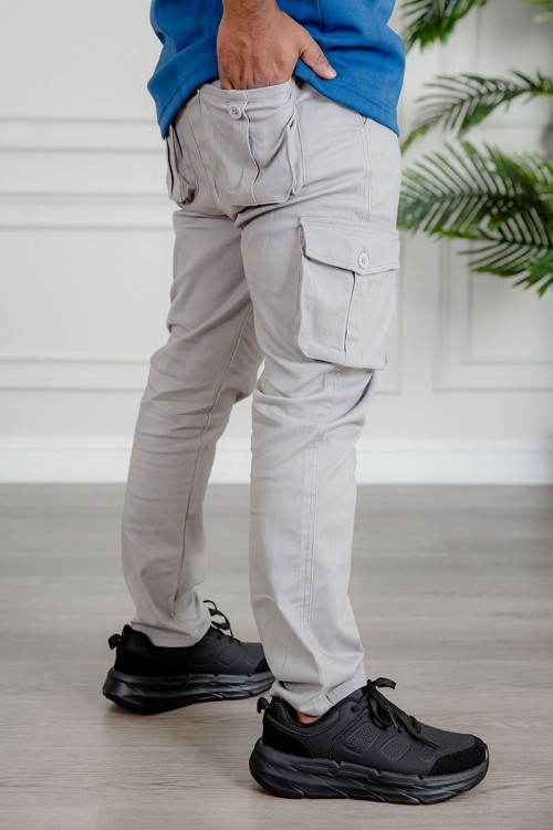 بنطلون رجالي متعدد الألوان بجيوب من الجانبين و الخلف و برباط في الخصر