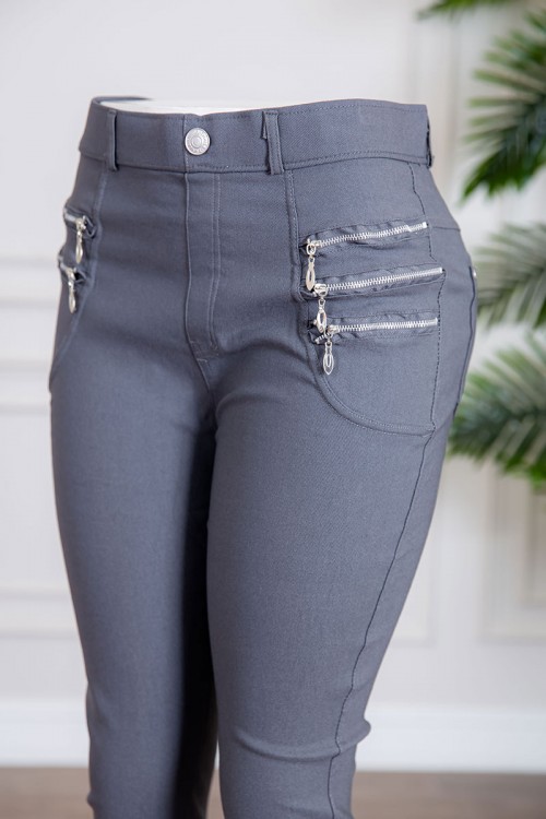 بنطلون نسائي متعدد الألوان بسحابات من الجانبين و جيوب من الخلف