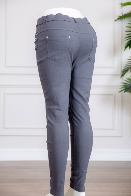 بنطلون نسائي متعدد الألوان بسحابات من الجانبين و جيوب من الخلف