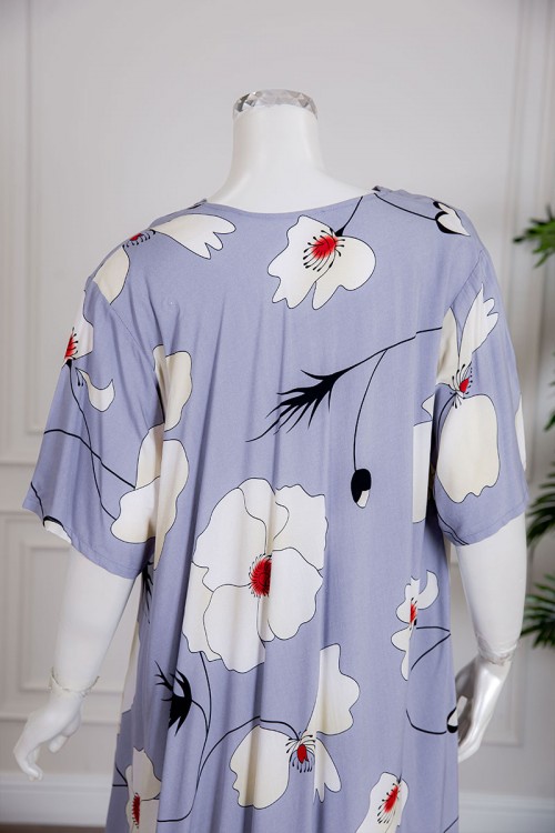 قميص نسائي متعدد الألوان مزين بطبعات من الورود بياقة سبعة و أكمام قصيرة