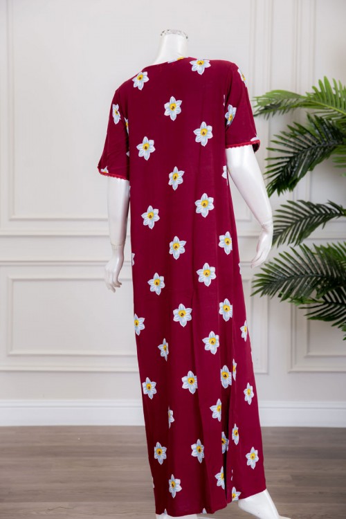 قميص نسائي مغربي طويل لون أحمر مزين بطبعات من الورود ذو أكمام قصيرة