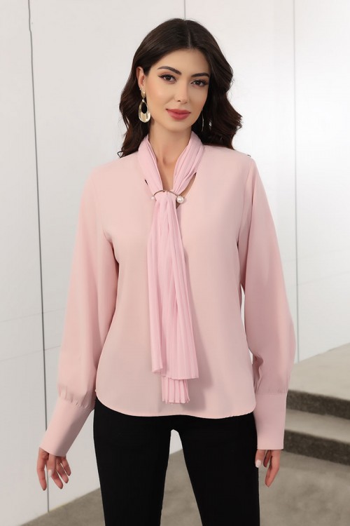 بلوزة نسائية لون وردي بربطة عنق و أكمام طويلة