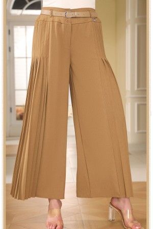 بنطلون نسائي لون بيج واسع الساقين و بخصر مرتفع مع حزام إضافي