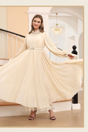 فستان نسائي لون اوف وايت بياقة عالية و أكمام طويلة و حزام منفصل في الخصر 