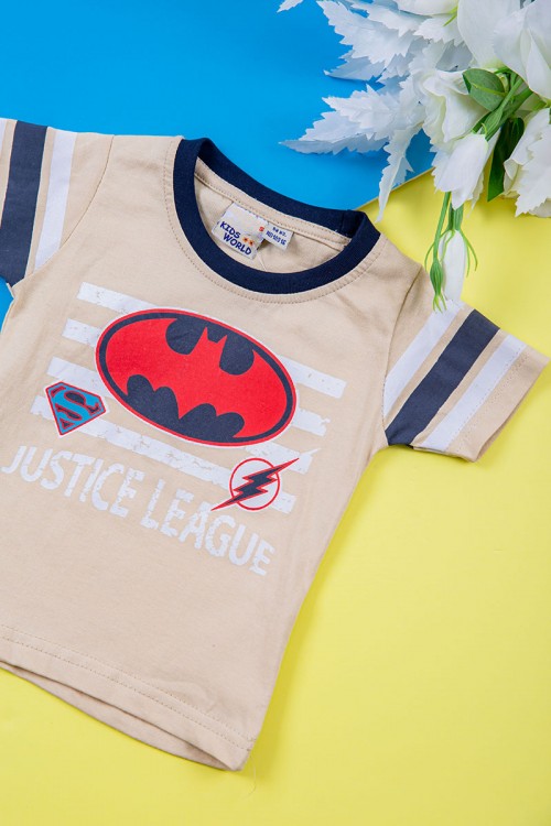 طقم ولادي قطعتين تيشيرت لون بيج مزين بكتابات و رسومات من الأمام مع بنطلون طويل لون كحلي