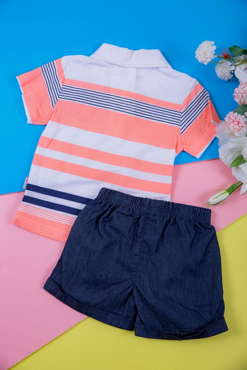 طقم بناتي قطعتين بلوزة مخططة متعدده الالوان بأزرار من الأمام مع شورت جينز بخصر مطاطي و جيوب من الجانبين