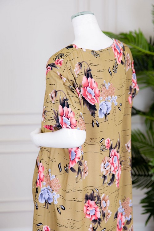 قميص نسائي ميدي لون بيج غامق مزين بالورود بياقة قصة سبعة ذو أكمام قصيرة