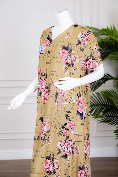 قميص نسائي ميدي لون بيج غامق مزين بالورود بياقة قصة سبعة ذو أكمام قصيرة