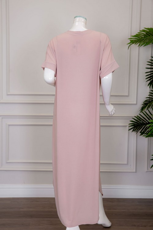 قميص نسائي لون أزرق مزين بنقوش صغيرة ياقة قصة سبعة و أكمام ميدي