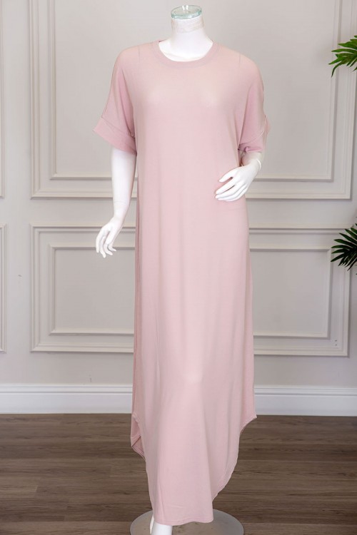 قميص نسائي لون أزرق مزين بنقوش صغيرة ياقة قصة سبعة و أكمام ميدي