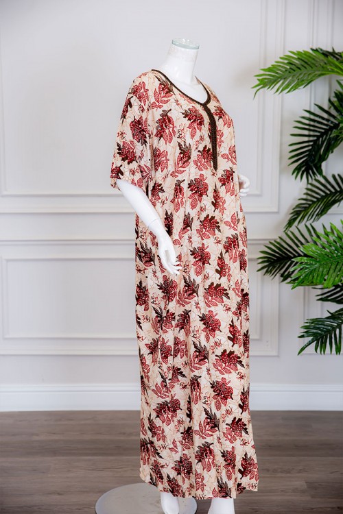 قميص نسائي طويل لون بيج مشجر بياقة كلفة مطرزة ذو أكمام ميدي