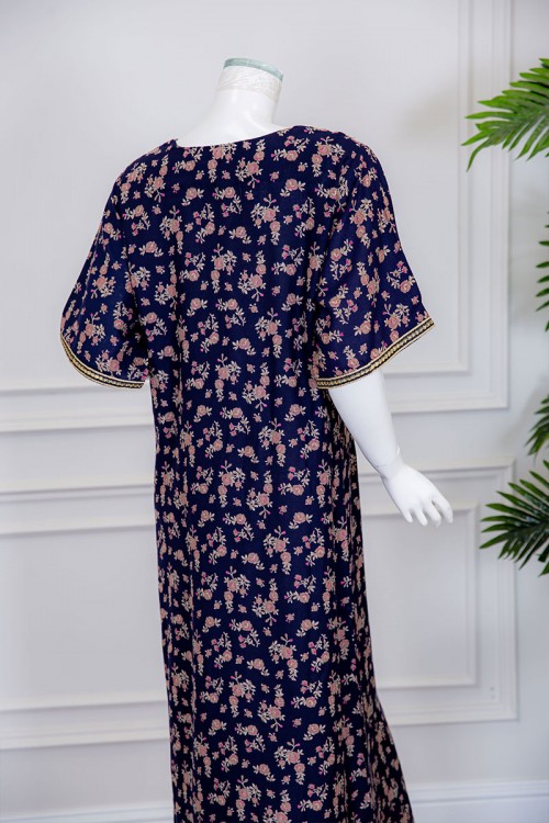 قميص نسائي طويل لون كحلي مشجر بياقة كلفة مطرزة ذو أكمام ميدي