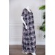 قميص نسائي طويل لون رمادي مزين بمربعات و أغصان الشجر ذو ياقة دائرية و أكمام قصيرة