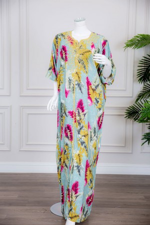 قميص نسائي لون تيفاني فاتح مشجر ياقة مطرزة باللون الذهبي و أكمام ميدي 