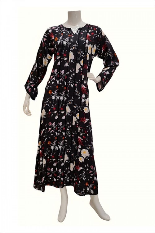 جلابية نسائية طويلة لون أسود مشجرة ياقة دائرية بقصة سبعة و أكمام طويلة