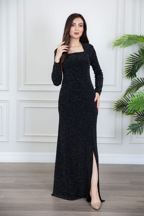 فستان سهرة نسائي طويل لون أسود ياقة مربعة مزين بفصوص ذو أكمام طويلة