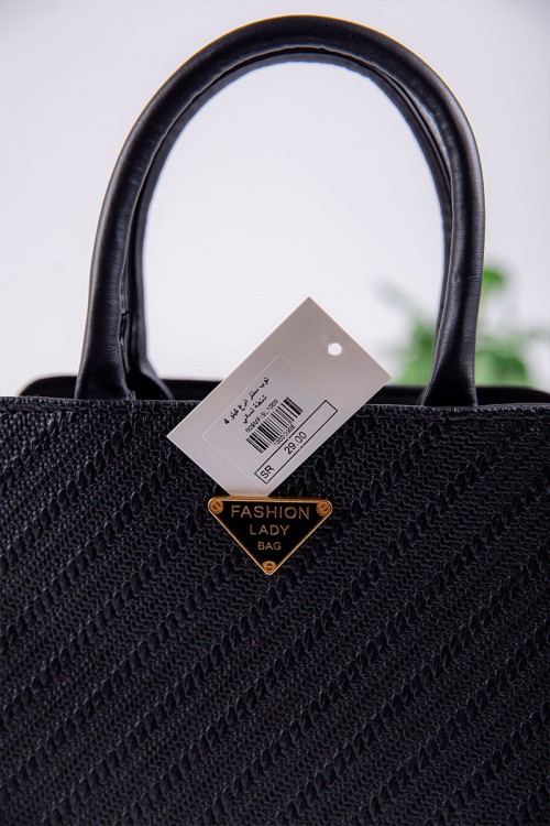 شنطة نسائية متعددة الألوان بجيوب داخلية مع حزام طويل