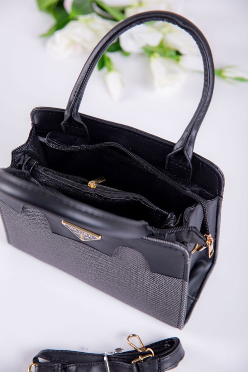 شنطة نسائية متعددة الألوان بجيوب داخلية مع حزام طويل