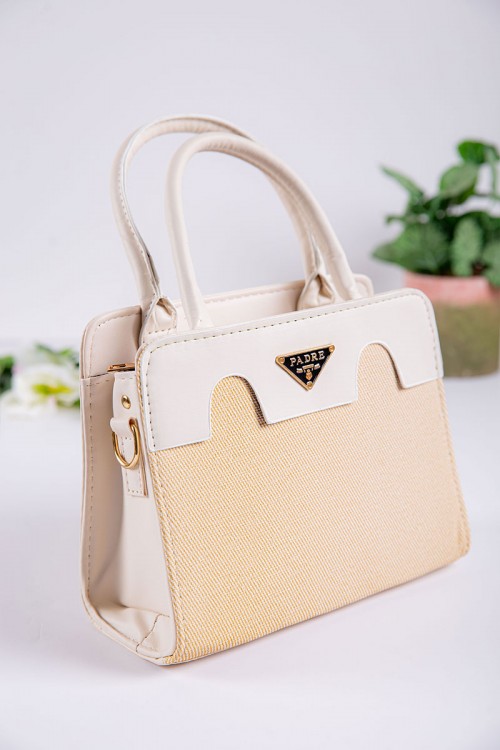 شنطة نسائية متعددة الألوان بجيوب داخلية مع حزام طويل