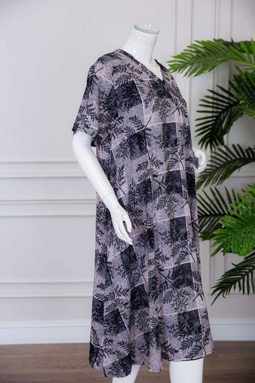 قميص نسائي ميدي لون رمادي مزين بمربعات و أغصان الشجر ذو ياقة دائرية و أكمام قصيرة