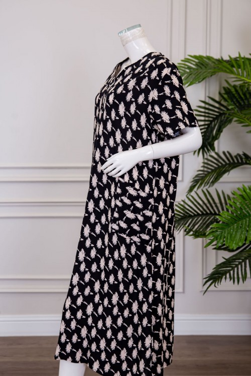 قميص نسائي طويل متعدد الألوان مشجر بياقة دائرية بأزرار من الأمام ذو أكمام قصيرة