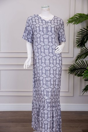 قميص نسائي طويل متعدد الألوان مشجر بياقة دائرية بأزرار من الأمام ذو أكمام قصيرة