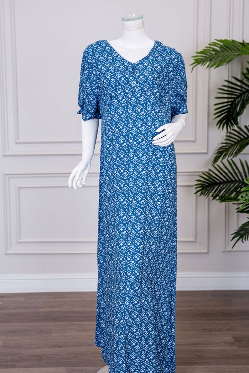 قميص نسائي طويل لون أزرق مشجر ياقة دائرية بأزرار من الأمام ذو أكمام قصيرة