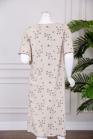 قميص نسائي ميدي لون بيج مشجر ياقة دائرية مزينة بفيونكة و بأكمام قصيرة