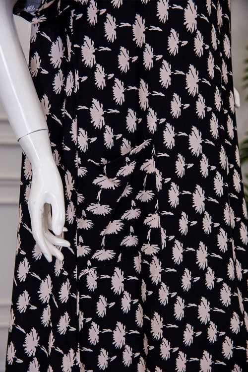 قميص نسائي ميدي لون أسود مشجر ياقة قصة سبعة و بأكمام قصيرة