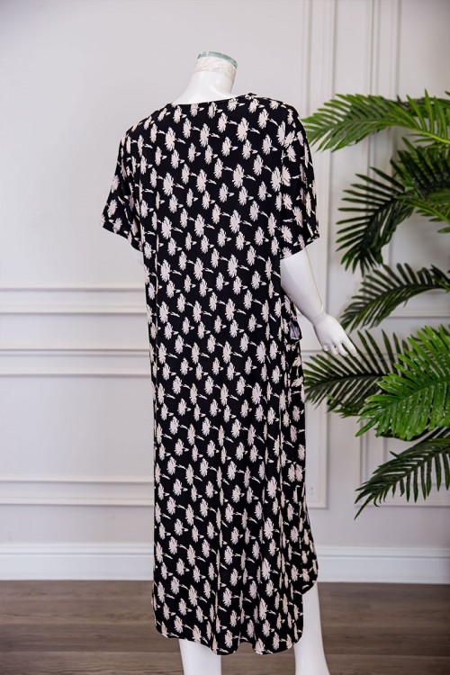 قميص نسائي ميدي لون أسود مشجر ياقة قصة سبعة و بأكمام قصيرة