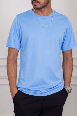 تيشيرت رجالي لون سماوي بياقة دائرية سادة
