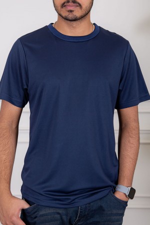 تيشيرت رجالي لون كحلي بياقة دائرية سادة