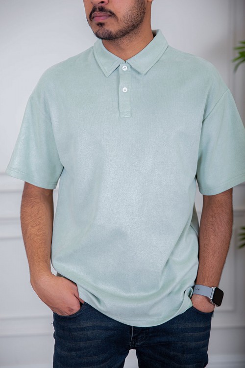 بلوزة رجالي لون تفاحي بياقة مطوية و أزرار من الأمام و بأكمام قصيرة