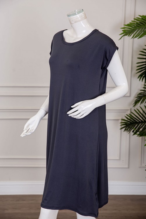 قميص نسائي قصير متعدد الألوان بياقة دائرية و بأكمام قصيرة